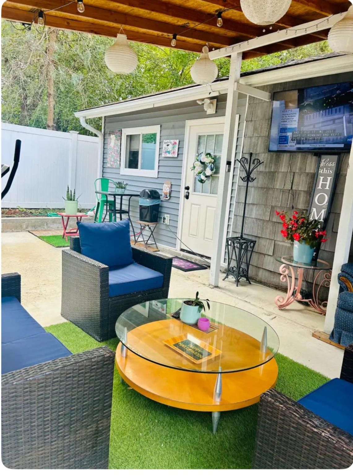 Fancy Studio Private Entrance Selden Екстер'єр фото